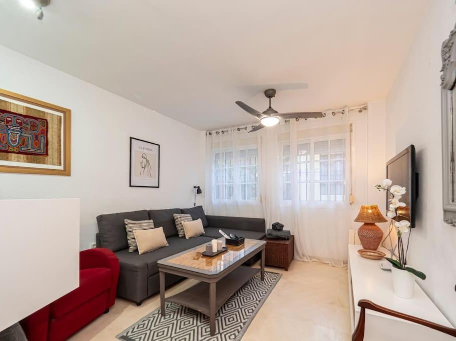 Tranquilo Y Bonito Apartamento A 10 Min Del Centro Málaga Exterior foto