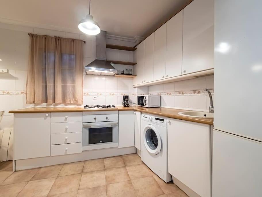Tranquilo Y Bonito Apartamento A 10 Min Del Centro Málaga Exterior foto