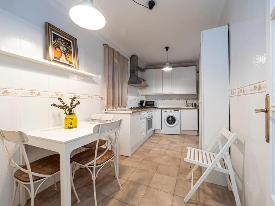 Tranquilo Y Bonito Apartamento A 10 Min Del Centro Málaga Exterior foto